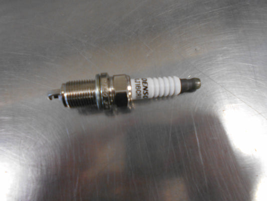 Volkswagen Golf/Honda Odyssey/Accord Motorcraft Spark Plugs New Part