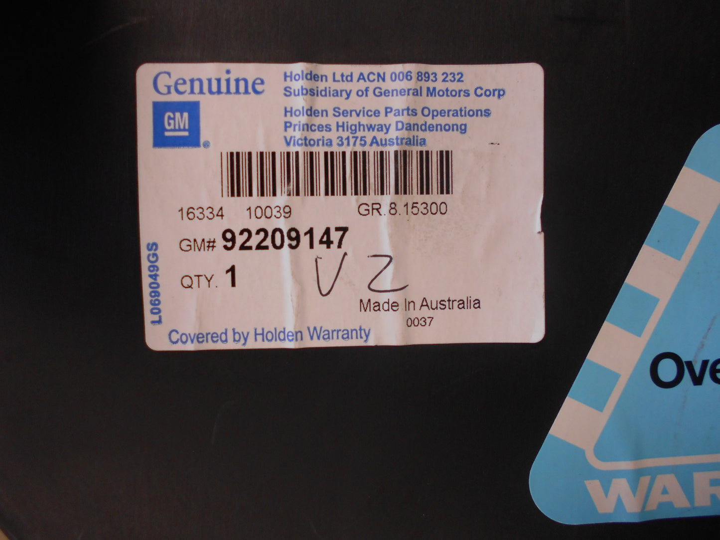 Holden VY/VZ Adventra Genuine Front Right Inner Guard Liner New Part