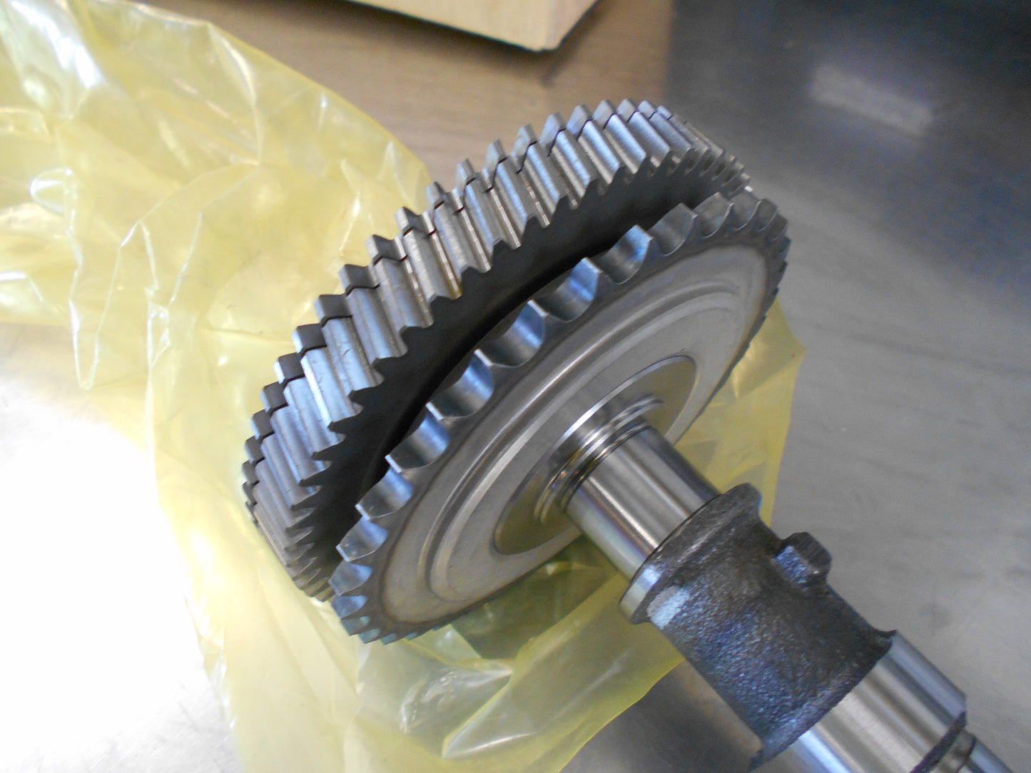 Mitsubishi Triton / Pajero Genuine Exhaust Camshaft New Part