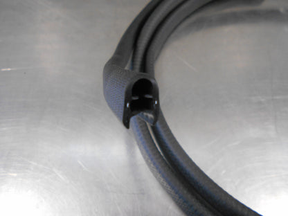 Suzuki SE146 Vitara Genuine Front Door Pinchweld Rubber New Part