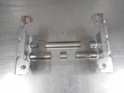 Suzuki Kizashi Genuine Centre Console Rear Bracket New Part