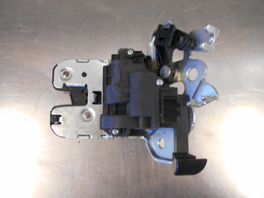 VW MK6 Jetta Genuine Tailgate Lock Assy New Part