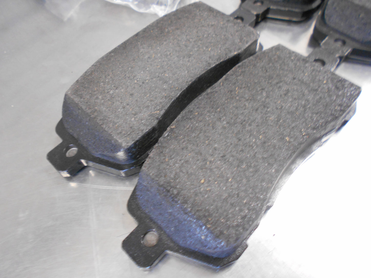 Ford Fiesta Genuine Front Brake Pad Set New Part