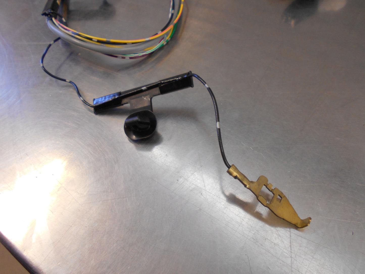 Mitsubishi MN Triton Genuine Roof Wiring Harness New Part