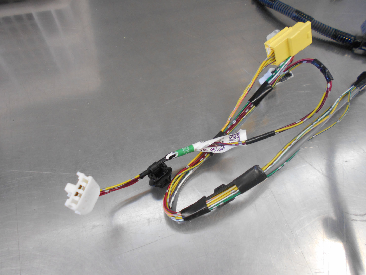 Mitsubishi MN Triton Genuine Roof Wiring Harness New Part