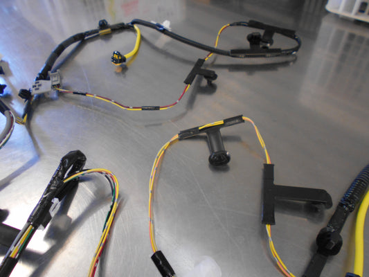 Mitsubishi MN Triton Genuine Roof Wiring Harness New Part