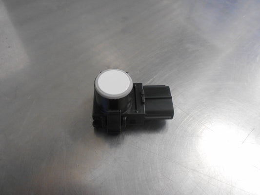Toyota Various Models Genuine No.2 Ultrasonic Park Sensor New Part
