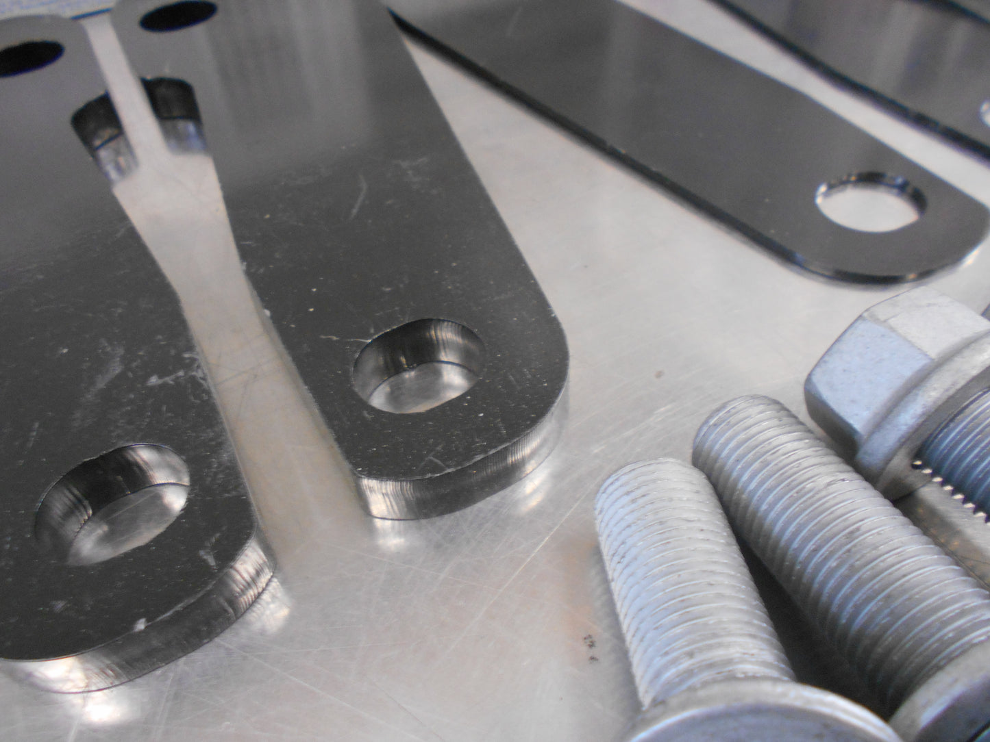 Jeep WK Grand Cherokee Genuine Tow Bar Bracket Kit New Part