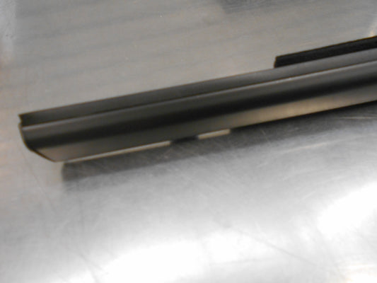 Honda Civic Genuine Front Right Hand Door Window Moulding New Part