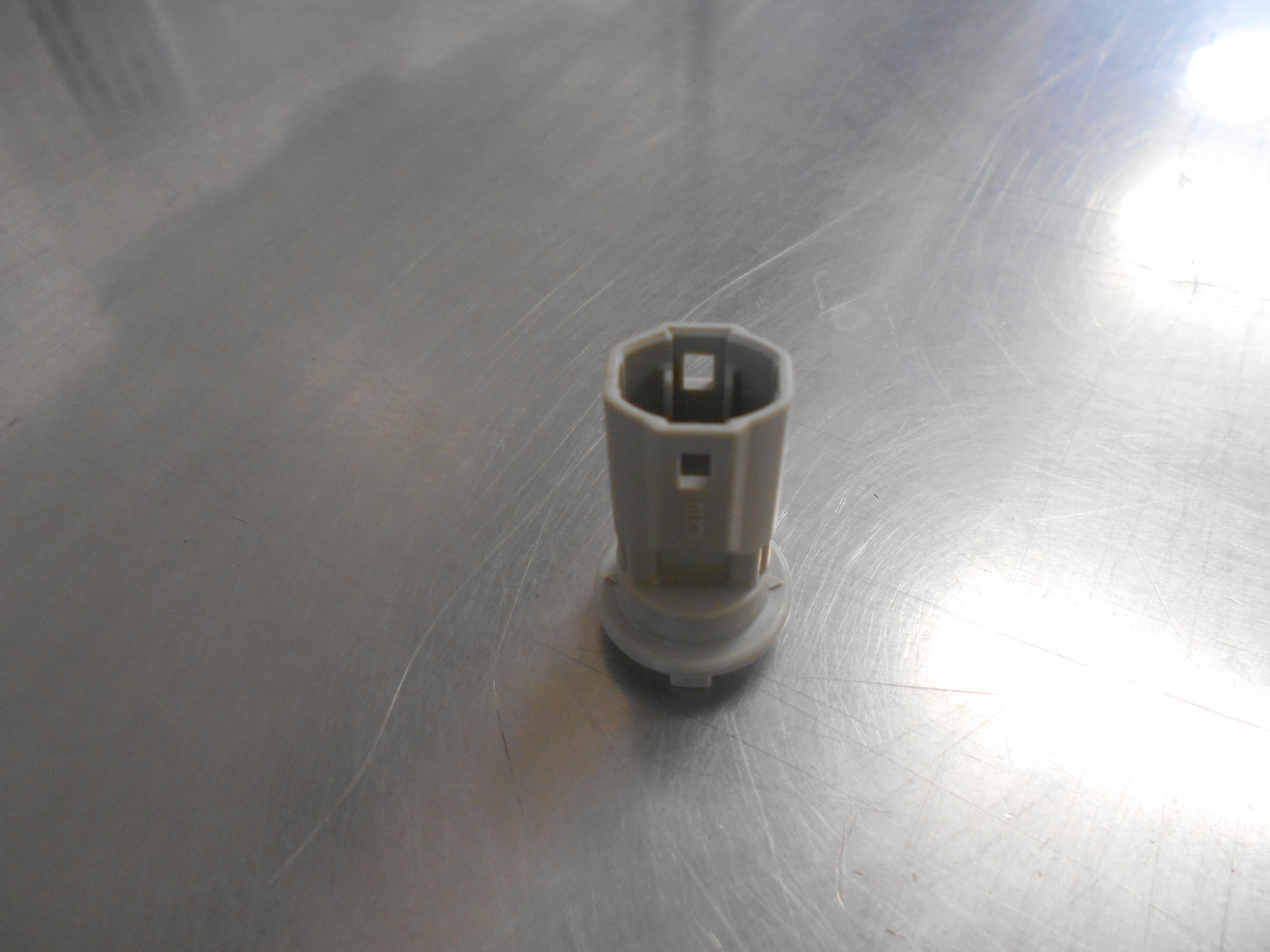 Honda Civic / S2000 Genuine Headlight T10 Bulb Socket New Part