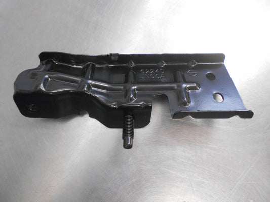 Nissan Teana Genuine Front Bumper Upper Right Hand Retainer New Part