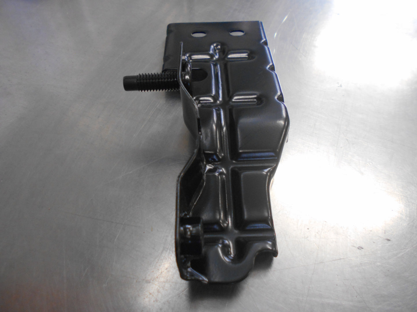 Nissan Teana Genuine Front Bumper Upper Right Hand Retainer New Part