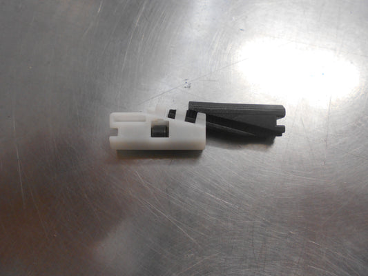 Mercedes-Benz Various Models Genuine Roof Drip Moulding Clip New Part