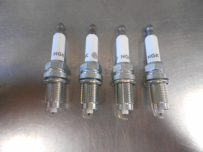 Volkswagen Various Models Genuine Spark Plug Set New Part