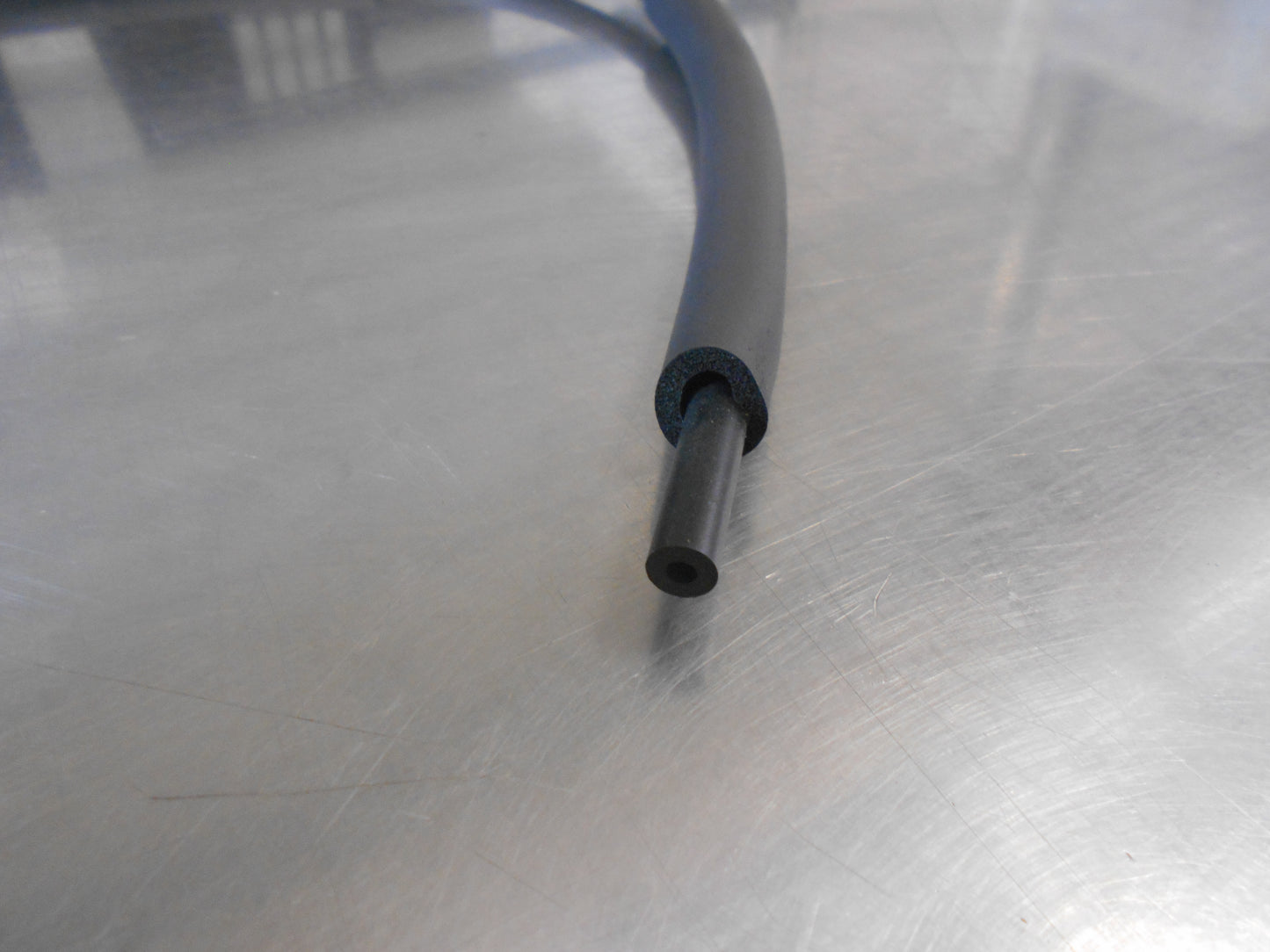 Nissan Y61 Patrol Genuine ZD30DDTI Vacuum Control Hose New Part