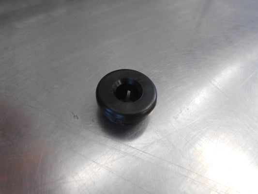Nissan Various Models Genuine Bonnet Support Rod Grommet New Part