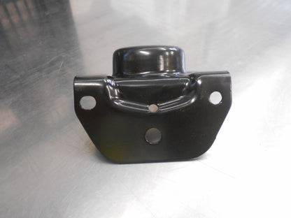 Nissan Bluebird/Pintara Genuine Lower Radiator Mount Bracket New Part