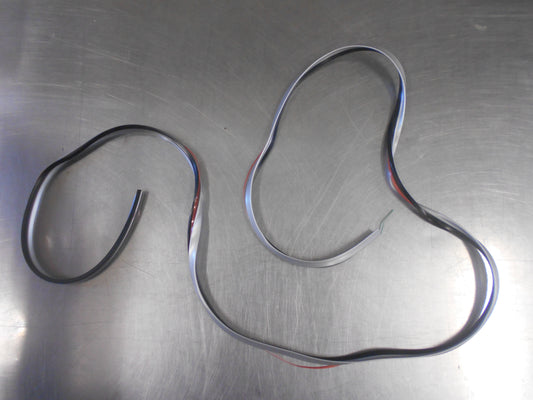 Nissan Navara Genuine Left Hand Rear Flare Seal New Part