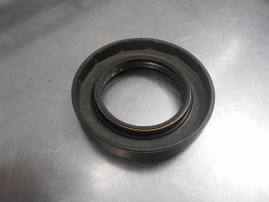 Land Rover Various Models Genuine Output Shaft Oil Seal New Part