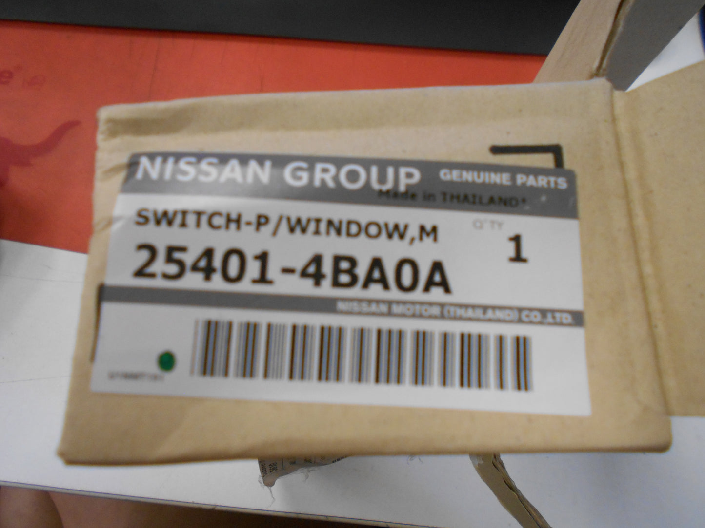 Nissan X-Trail Genuine Main Electric Switch Window New Part