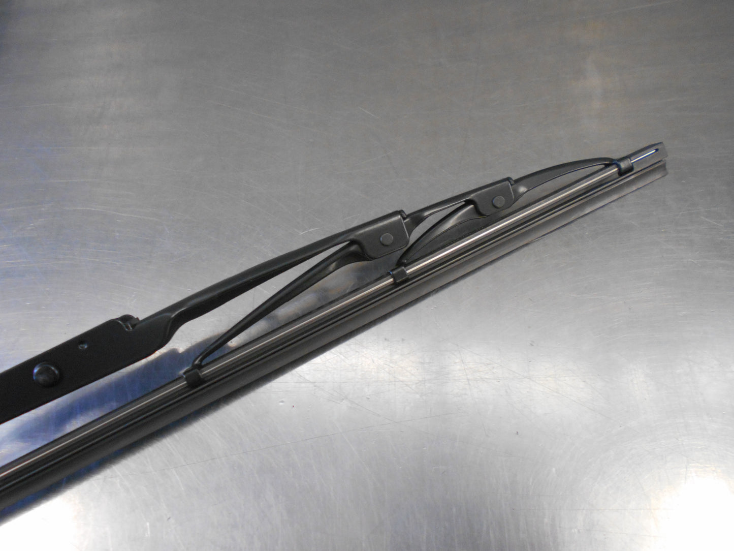 Nissan X-Trail T31 Genuine Front Passengers Windscreen Wiper Blade New Part