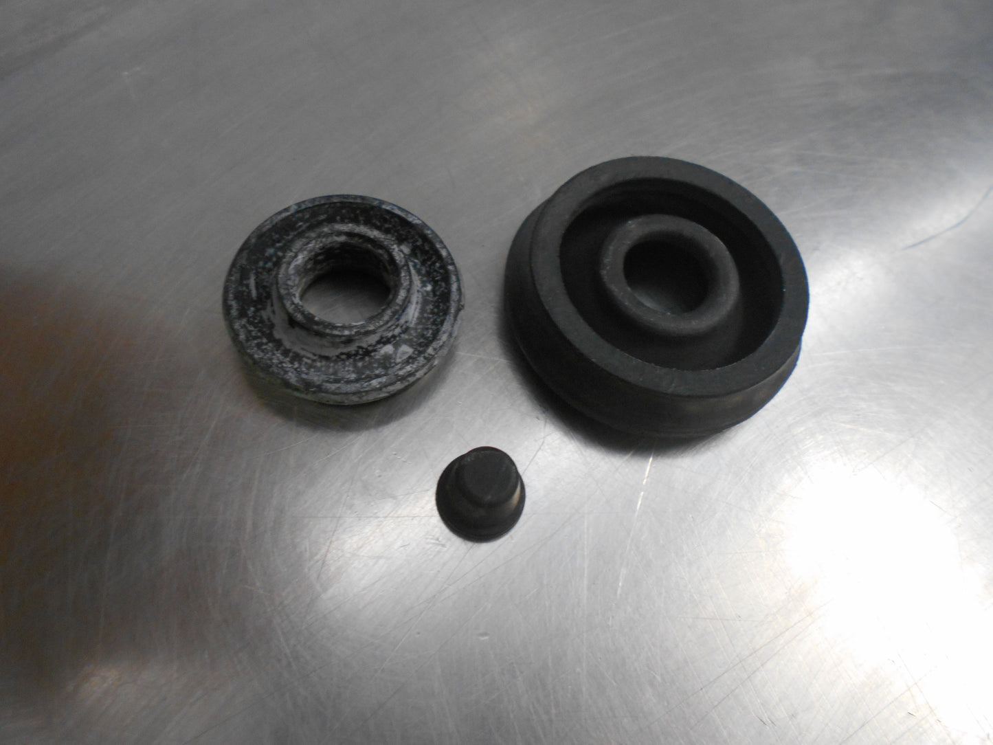 Toyota Landcruiser Genuine Wheel Brake Cylinder Repair Kit New Part