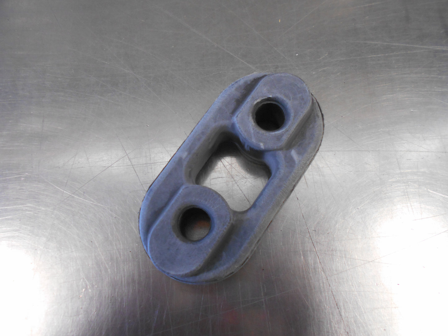 Mitsubishi Triton Genuine Exhaust Muffler Mount Hanger New Part