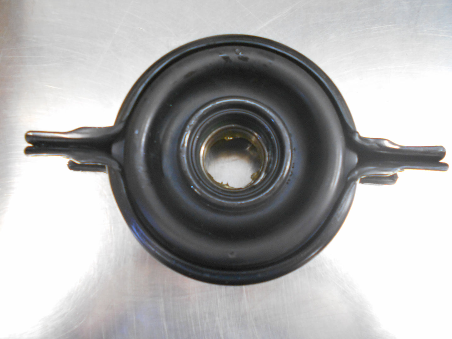 Mitsubishi MK  Triton  Genuine Rear Center Bearing New Part