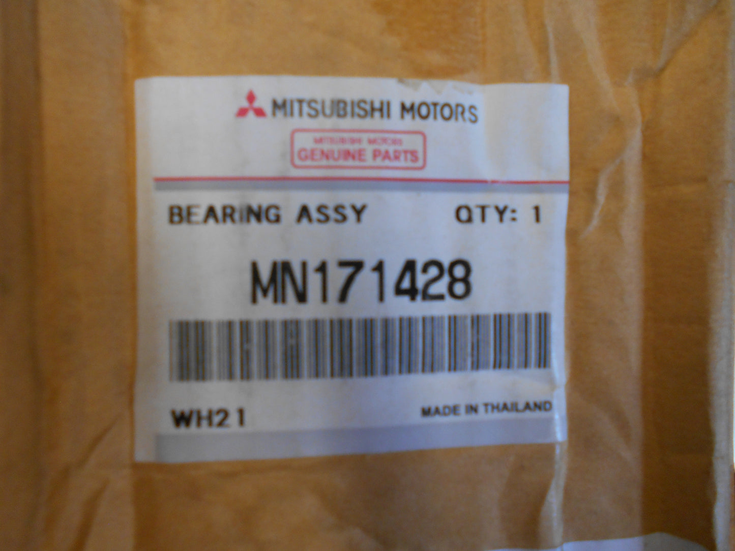 Mitsubishi MK  Triton  Genuine Rear Center Bearing New Part