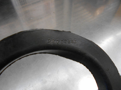 Holden VT VU VX VY VZ WH WK Commodore Genuine Front Upper Spring Insulator New Part