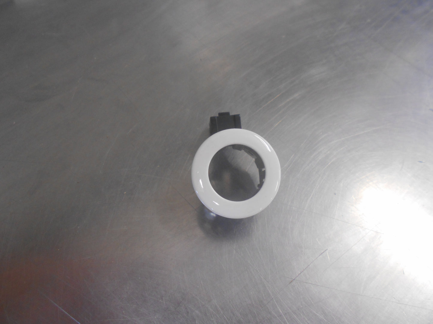 Toyota Various Models Genuine Ultrasonic Sensor Retainer New Part