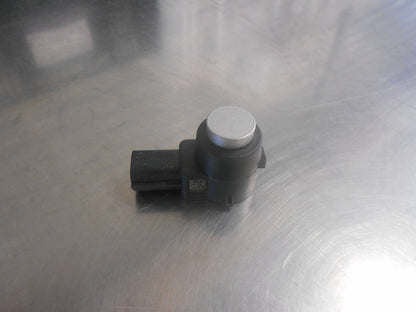 Holden Captiva Genuine Front Object Alarm Sensor New Part