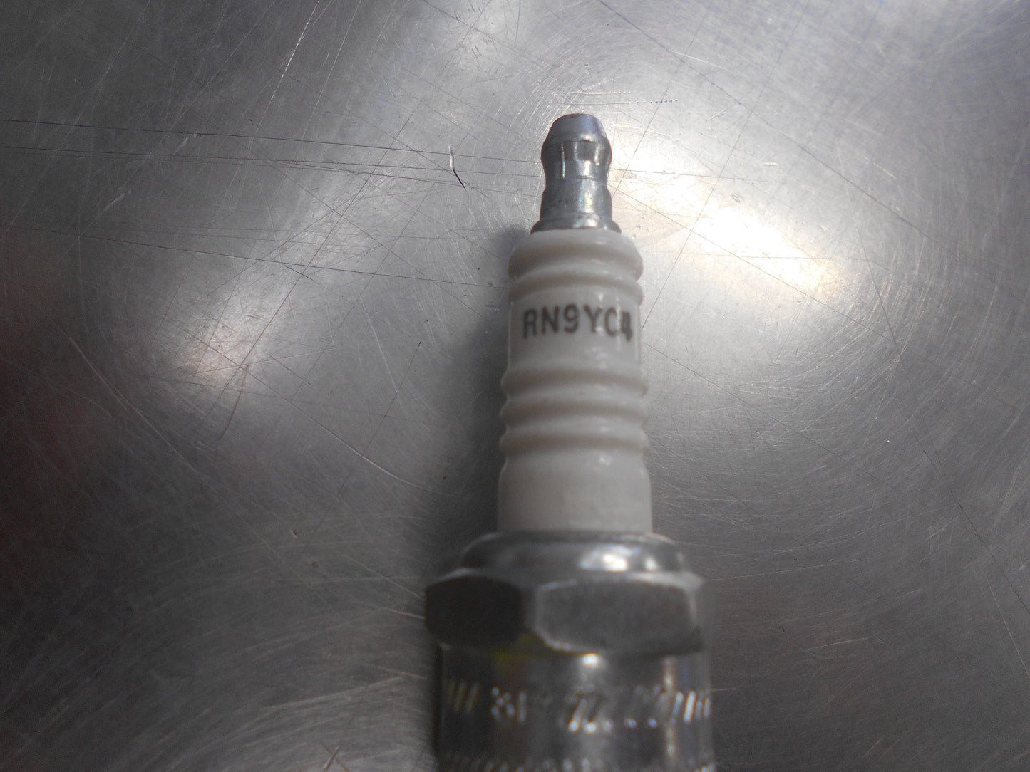 Holden Rodeo / Astra Genuine Spark Plug New Part