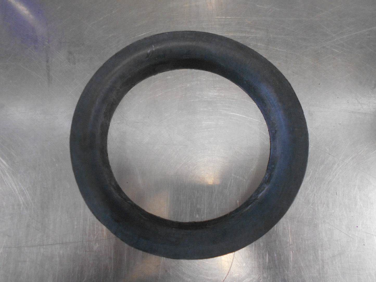 Holden YG Cruze Genuine Seat Front Spring Rubber New Part