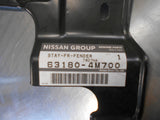 Nissan Pulsar Genuine Right Hand Front Guard Stay Bracket New Part