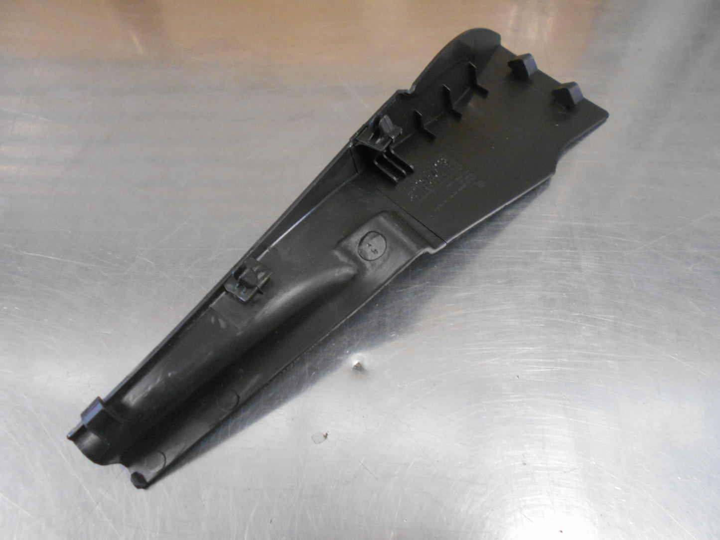 Holden Captiva Genuine Air Inlet Grille Panel Extension New Part