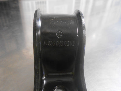 Mercedes-Benz Vito Genuine Front Sway Bar Clamp New Part