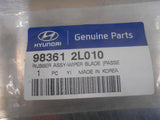 Hyundai Elantra Genuine Right Hand Wiper Blade Refill New Part