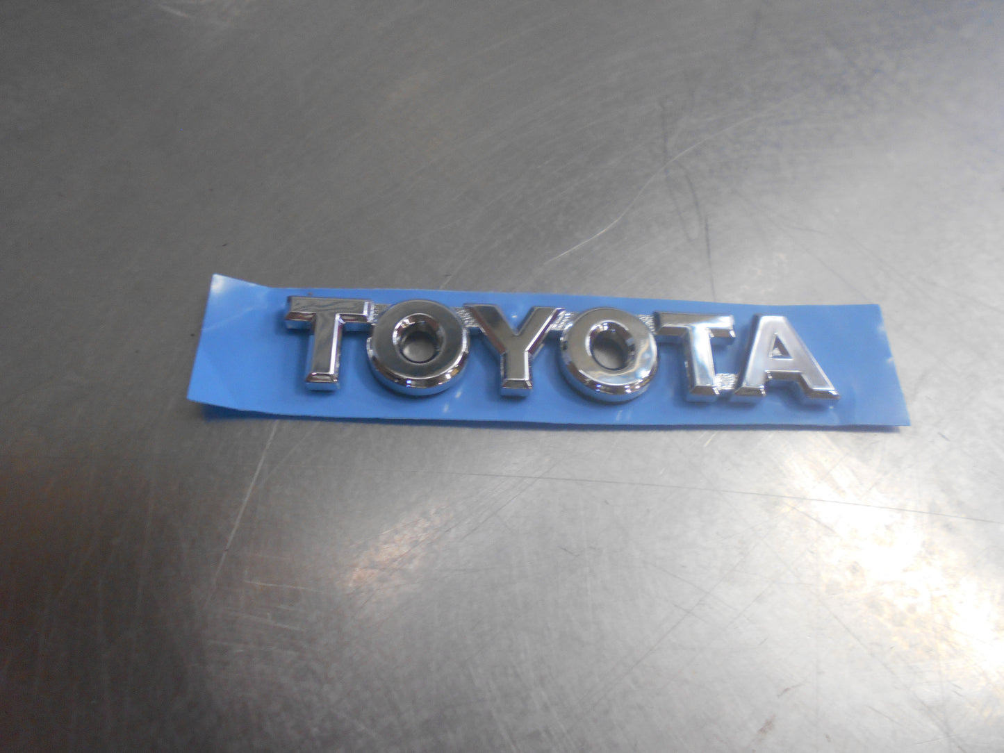 Toyota Camry Genuine Boot "Toyota" Badge New Part