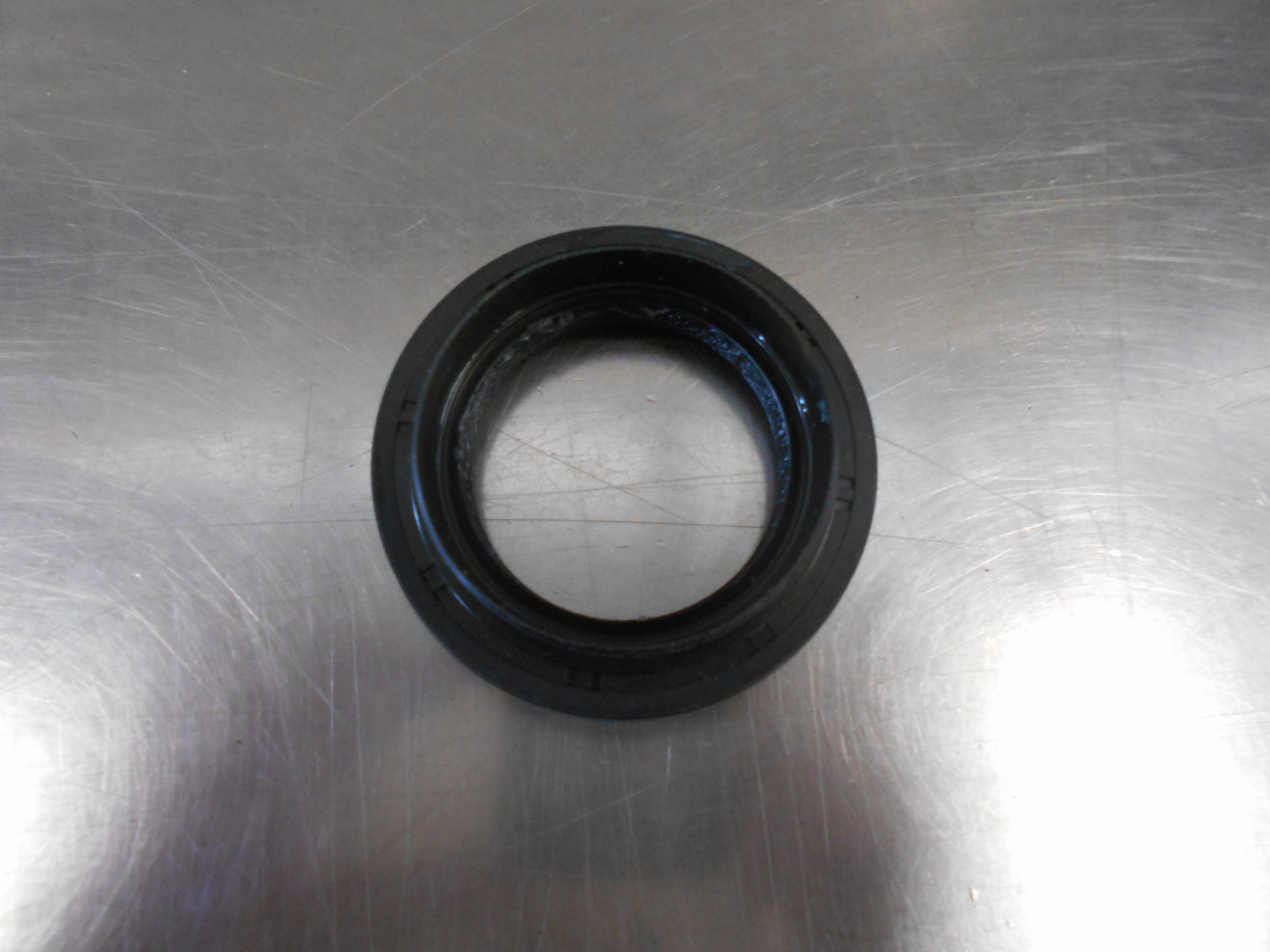 Suzuki Swift Genuine Left Hand Diff Side Oil Seal New Part