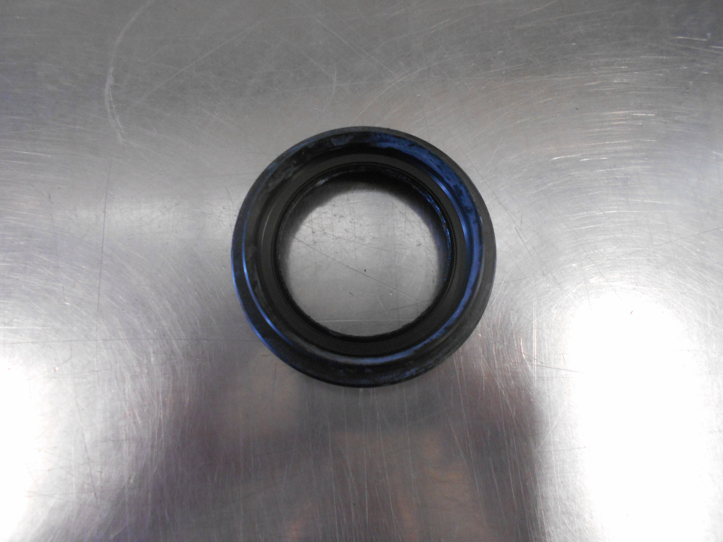 Suzuki Swift Genuine Right Hand Drive Intermediate Seal New Part