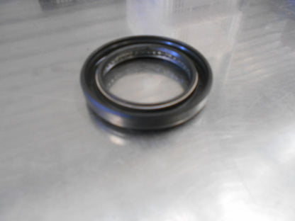 Holden Jackaroo Genuine Transfer Flange Oil Seal New Part