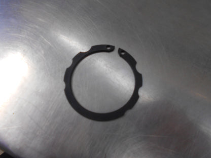 Isuzu NPR/NQR Genuine Snap Bearing Ring New Part