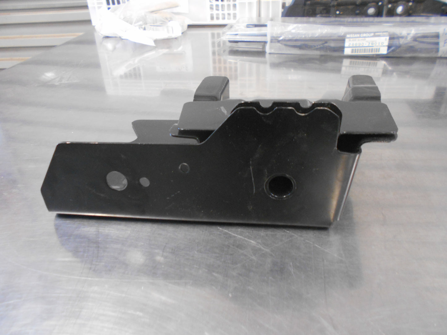 Honda Accord Genuine Left Hand Front Sub Frame Support Bracket New Part