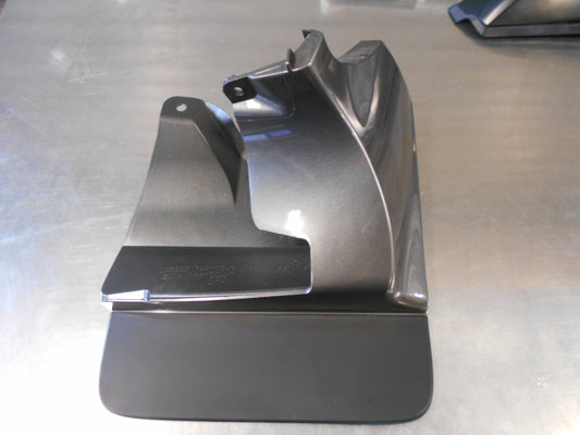 Toyota Landcruiser Prado Genuine Right Hand Front Mud Flap New Part