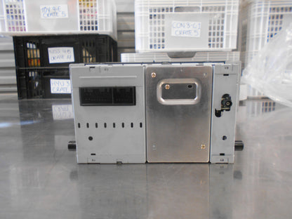 Land Rover Discovery 3 Genuine Radio / CD Player Used VGC