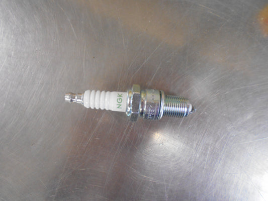NGK Spark Plug Suits Holden/Honda/Suzuki/Toyota/New Part