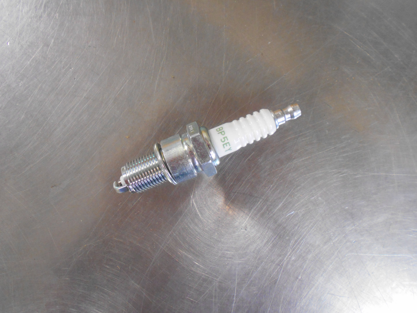 NGK Spark Plug Suits Holden/Honda/Suzuki/Toyota/New Part