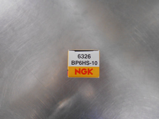 NGK Spark Plug Suits Marine Outboards Yamaha/Nissan/Mitsubishi New Part