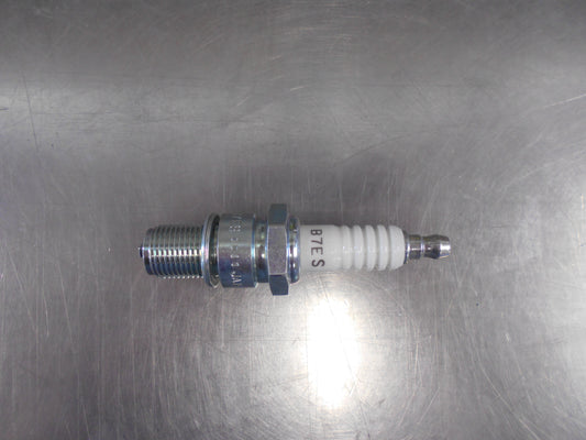 NGK Spark Plug Mitsubishi/Fiat/Alfa Romeo New Part